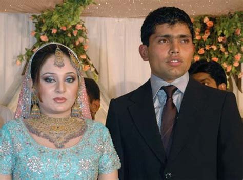 Pakistani Cricket Player: Kamran Akmal Family