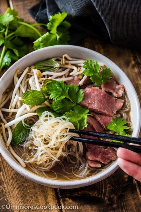 Easy Vietnamese Pho Noodle Soup | Omnivore's Cookbook