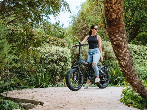 Electric Bikes vs Electric Scooters: Which is the Best?