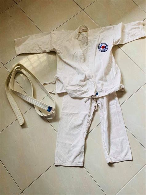 Aikido uniform, Men's Fashion, Activewear on Carousell