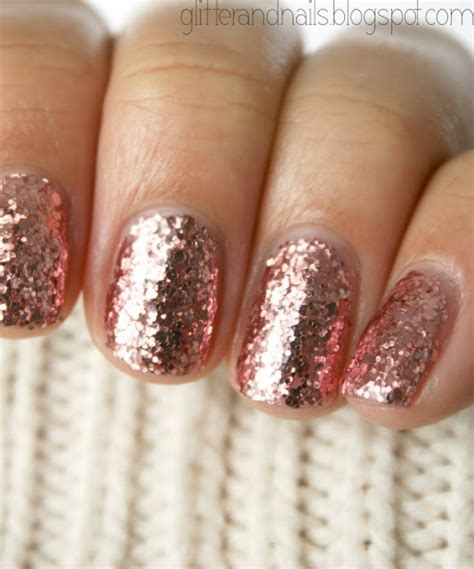 nail art | Gold sparkle nails, Pink glitter nails, Rose gold sparkle nails