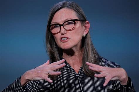 Cathie Wood says Nvidia too expensive, Tesla to benefit from AI boom By Investing.com ...