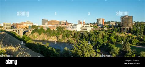 spokane washington city skyline and streets Stock Photo - Alamy