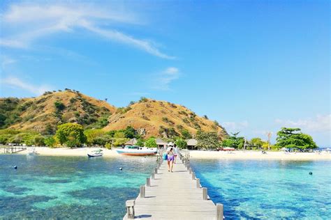 Kanawa Island (Flores): What to see & do, where to stay, how to reach | Point and Shoot + Wanderlust