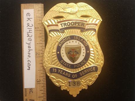 Collectors-Badges Auctions - Trooper 1925-2000 Rhode Island State ...