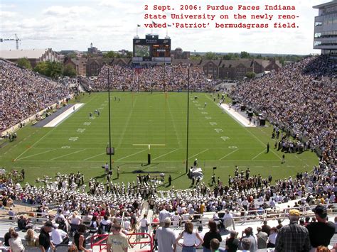 New Era begins for Ross-Ade stadium turf | Purdue University Turfgrass ...