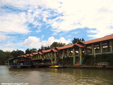 BOHOL: Loboc River Cruise | blissfulguro