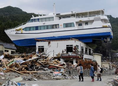 2011 earthquake and tsunami: 60 powerful photos of the disaster that hit Japan five years ago