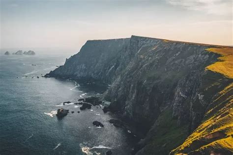 Epic coastal scenes that give the Cliffs of Moher a run for their money ...