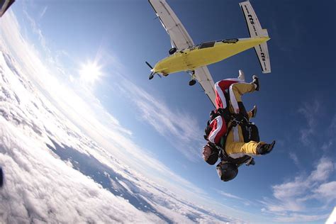 Taupo Tandem Skydiving With Beautiful Lake Views