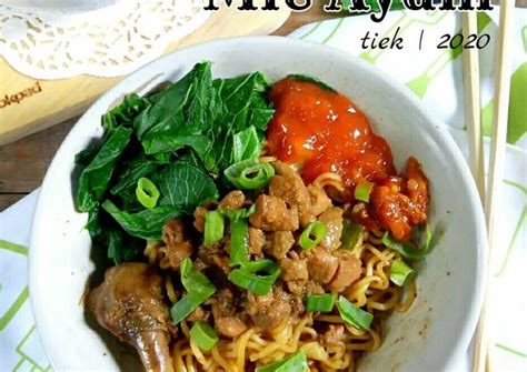 Resep Mie Ayam ala Kantin Sekolah oleh Titiek Purnomo - Cookpad