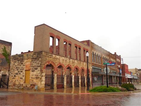 7 Historic And Charming Small Oklahoma Towns Worth Visiting In Winter