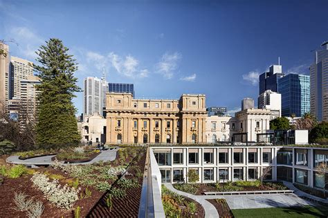 Parliament of Victoria Member’s Annex Building - Sapphire Aluminium