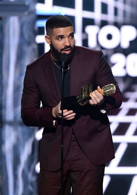 Billboard Music Awards: Drake Shouts Out Arya Stark | Vogue