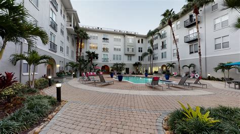 Take a 3D Virtual Tour of MAA Harbour Island Apartments in Tampa, FL