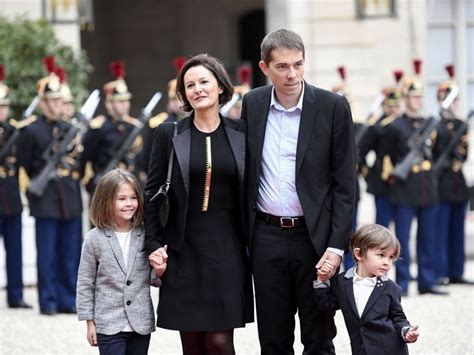 Emmanuel Macron Children / French President Emmanuel Macron Receives ...