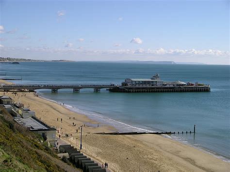 Bournemouth Pier (Bournemouth) | Structurae