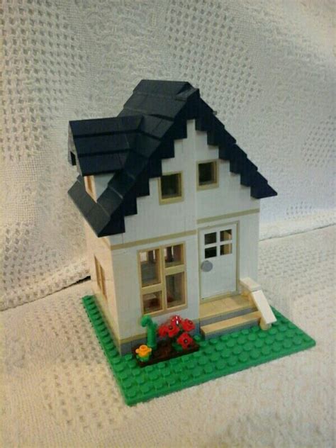 Cute lego houses | Lego creations, Lego house, Lego