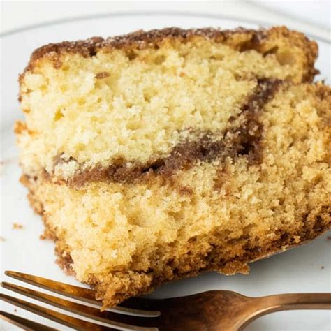 Amish Cinnamon Bread - Brooklyn Farm Girl