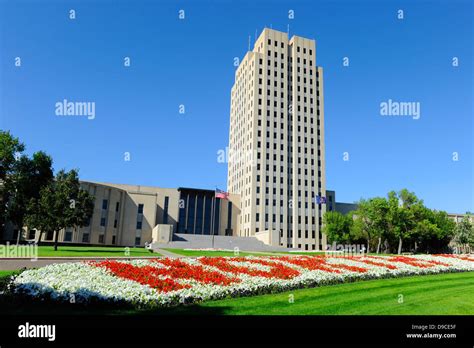 North Dakota State Capitol Bismarck ND Stock Photo - Alamy