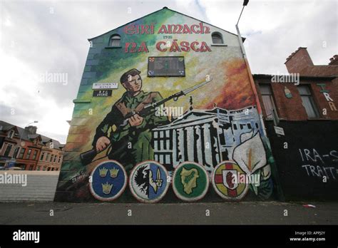 Republican Mural In Belfast High Resolution Stock Photography and ...