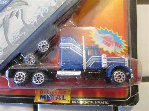 motormax semi truck and trailer HO scale | eBay