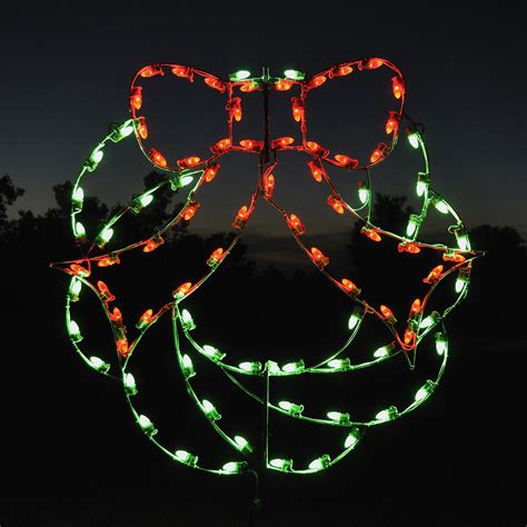 18 Amazing Outdoor Christmas Light Displays