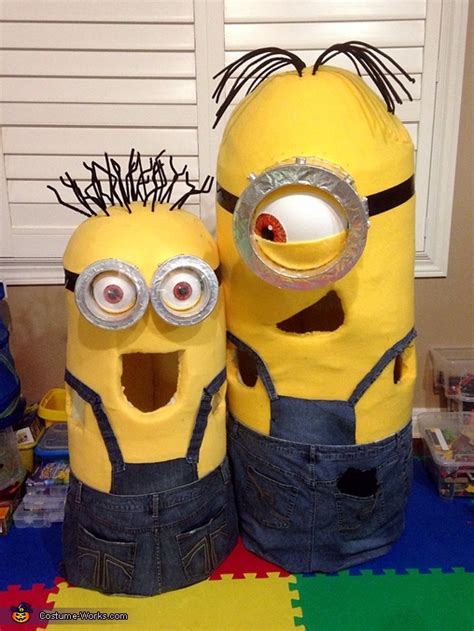 Bob & Stuart Minions Costume | DIY Costumes Under $25 - Photo 3/4