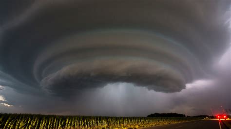 Lightning, tornadoes and wild storms: Incredible weather photos