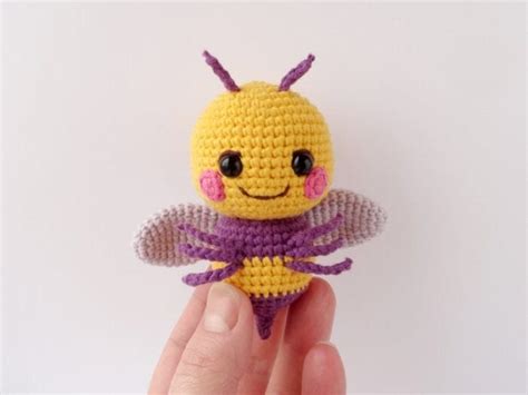 This Pattern Allows You To Crochet The Cutest Little Honey Bee