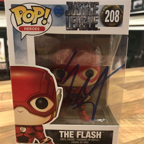 The Flash Justice League Autographed Funko "POP" Vinyl Figure ...