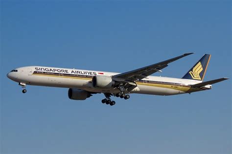 Singapore Airlines Fleet Boeing 777-300ER Details and Pictures