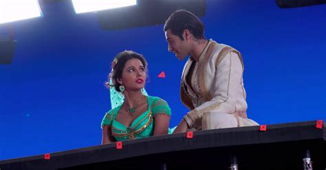 Behind-the-Scenes Filming Aladdin "A Whole New World" Video | POPSUGAR ...