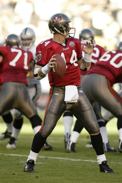 Brad Johnson | Buccaneers football, Nfl photos, Nfl players