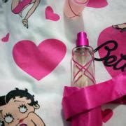 Pink Sugar Aquolina perfume - a fragrance for women 2004