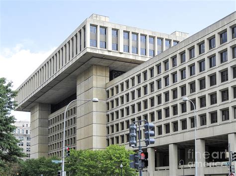 The J. Edgar Hoover FBI Building in Washington DC Photograph by William ...