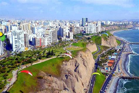 El Malecon de Miraflores, disfruta un atardecer … . – Hotel La Casa del Viajero.