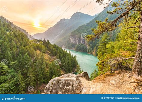 Scene Over Diablo Lake when Sunrise in the Early Morning in North Cascade National Park,Wa,Usa ...