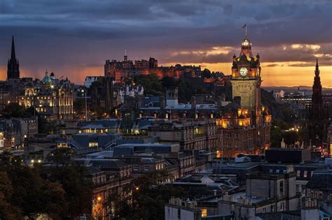 Edinburgh Winter Wallpapers - Top Free Edinburgh Winter Backgrounds - WallpaperAccess