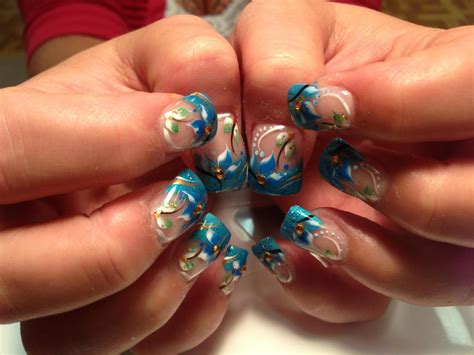 Crystal Clear Ocean Treasure, nail art designs by Top Nails, Clarksville TN. | Top Nails