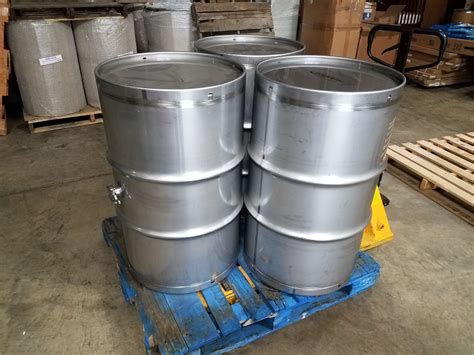 55 gallon stainless steel drum with 2" tri clover fitting