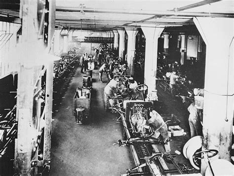 Henry Ford Introduced the Assembly Line Exactly 103 Years Ago - Ford-Trucks.com