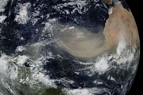 Increased atmospheric dust is masking greenhouse gases’ warming effect ...