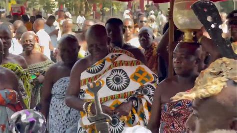 ASANTEHENE DISPLAY THE CULTURE OF THE ASHANTIS AT MANHYIA PALACE - YouTube