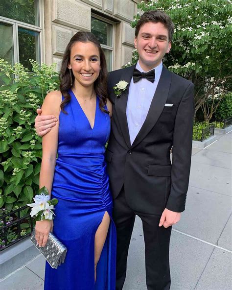 Jerry Seinfeld's Daughter Sascha Is All Grown Up as She Heads to Prom