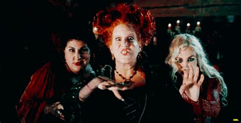 hocus pocus gif on Tumblr