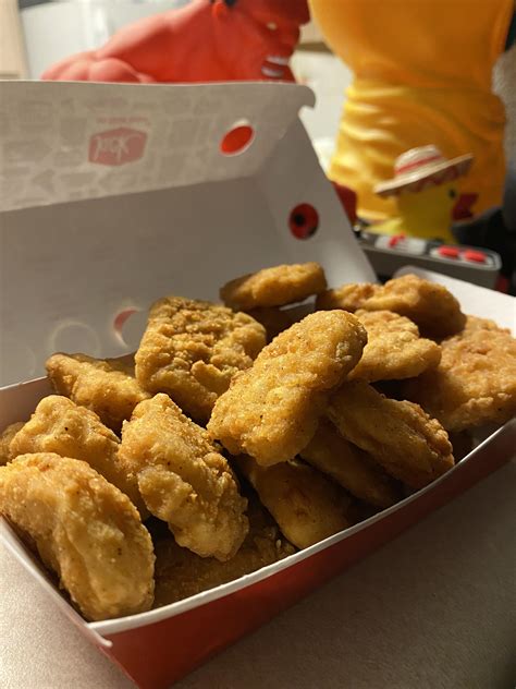 Jack in the box. Bbq sauce. Yippie kay yum. : r/chickennuggets