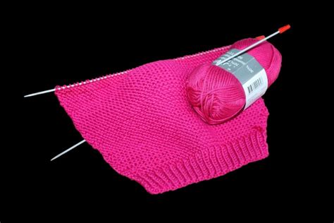 Knitting, Needles, Yarn, Wool Free Stock Photo - Public Domain Pictures