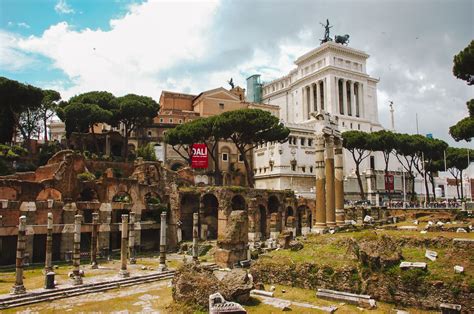 What to See in the Roman Forum in 2020 | Roman forum, Rome, Ancient ruins