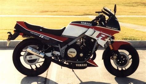 YAMAHA FZ750 Genesis (1985-1986) Specs, Performance & Photos - autoevolution